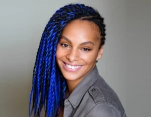 Lucy Hedges Official Speaker Profile Picture