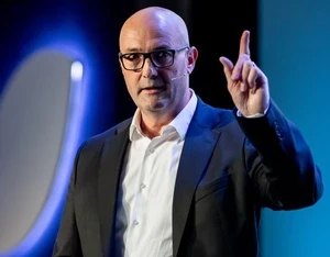 Adrian Webster Official Speaker Profile Picture