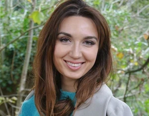Dr. Larisa Corda