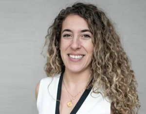 Vikki Louise official speaker profile picture