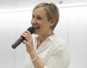 Nicole Bearne Official Speaker Profile Picture