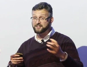 Toby Lewis Official Speaker Profile Picture