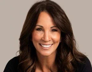 Andrea McLean Official Speaker Profile Picture