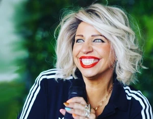 Donna Easton Official Profile Picture