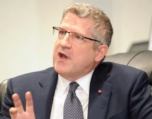 Andrew Parker Official Speaker Profile Picture