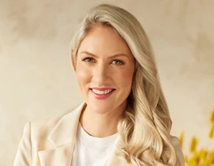 Dr Megan Rossi Official Speaker Profile Picture