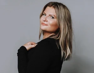 Alice Brine Official Speaker Profile Picture