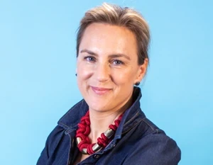 Hayley Barnard Official Speaker Profile Picture