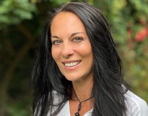 Nicole Antoniou Official Speaker Profile Picture