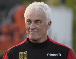 Damian McGrath Official Speaker Profile Picture