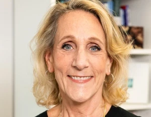 Beth Fisher-Yoshida