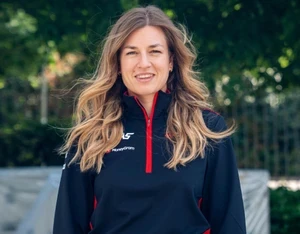 Laura Mueller Official Speaker Profile Picture