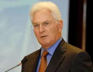 Dr Nasser Saidi Official Speaker Profile Picture