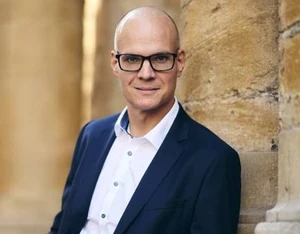 Dr Jan Rosenow Official Speaker Profile Picture