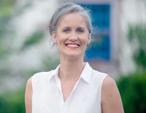 Philippa J. White Official Speaker Profile Picture