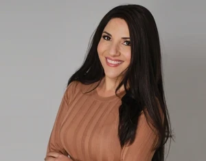 Danielle Bitton Official Speaker Profile Picture