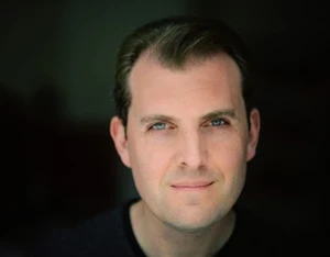 Tom Standage Official Speaker Profile Picture