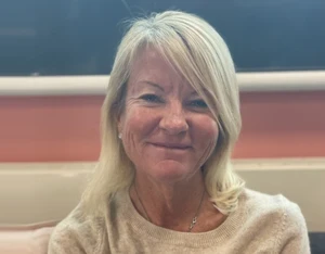 Juliet Barrett official speaker profile picture