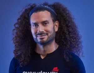 Andrew Bustamante Official Speaker profile Picture