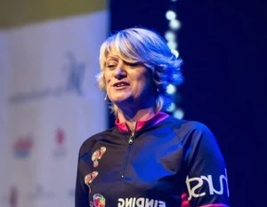 Dr Cor Hutton MBE Official Speaker Profile Picture