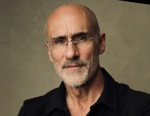 Dr. Arthur Brooks Official Speaker Profile Image