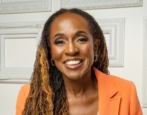 Shola Kaye Official Speaker Profile Picture