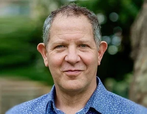 John Kampfner official speaker profile image