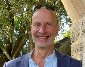 Benjamin Mee Official Speaker Profile Picture