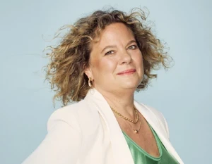 Eleanor Mills Official Speaker Profile Picture