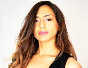 Xandria Gold Love Queen 