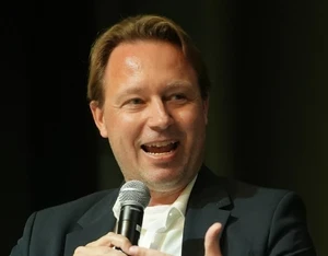 Daniel Käfer Official Speaker Profile Picture