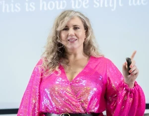 Lauren Paton Official Speaker Profile Picture