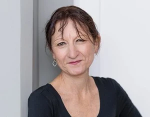 Rachel Bridge Official Speaker Profile Picture