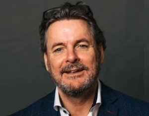 Felix Riley Official Speaker Profile Picture