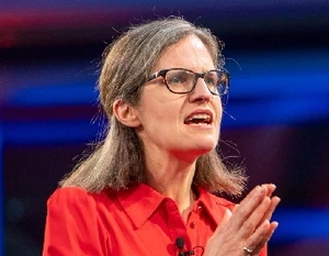 Harriet Beveridge Official Speaker Profile Image