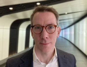 Geoff White official speaker profile picture