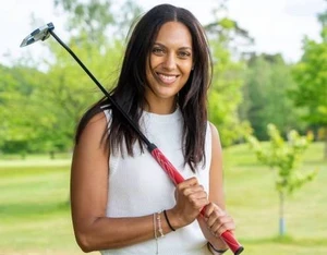 Henni Zuël Official Speaker Profile Picture