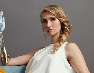 Kelly Knox Official Speaker Profile Picture