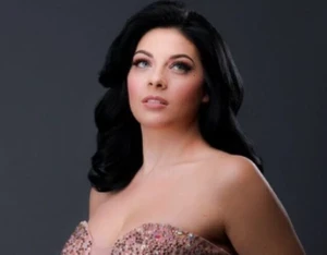 Lucy Kay Official Speaker Profile Picture
