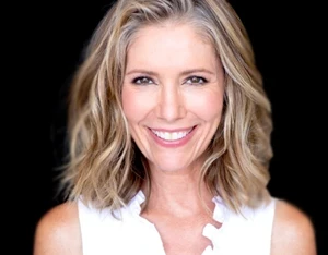 Tava Smiley Official Speaker Profile Picture