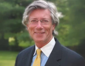 Bernard Baumohl official speaker profile picture
