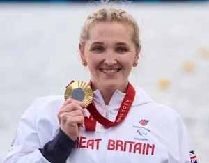 Charlotte Henshaw Official Speaker Profile Picture