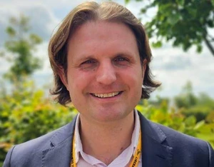 Steffan Aquarone official speaker image