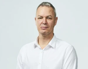 Adrian Webb Official Speaker Profile Picture