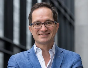 Peter Hinssen Official Speaker Profile Image