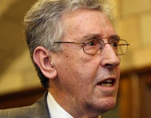 Lord David Howell
