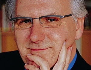 PROFESSOR ERIK VAN VOOREN